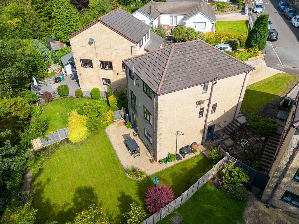 Young Street, Ramsbottom, Bury 4 bed detached house £450,000