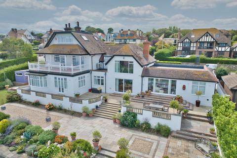9 bedroom detached house for sale - North Foreland Avenue, Broadstairs, CT10