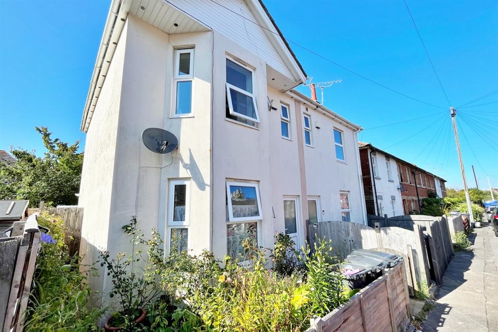 Pokesdown 3 bed semidetached house for sale £265,000