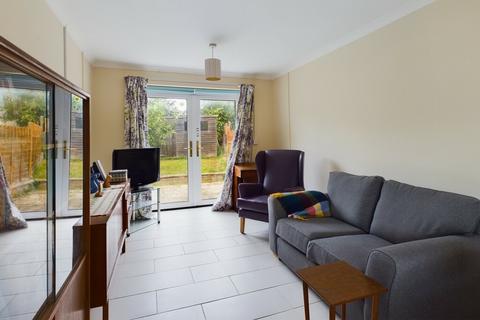 1 bedroom bungalow for sale - Chestnut Close, Haslingfield
