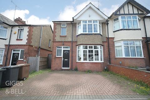 35 Alton Road, Luton, LU1 3NS