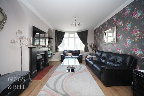 35 Alton Road, Luton, LU1 3NS