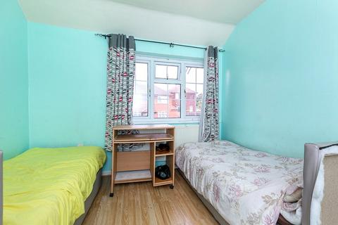 3 bedroom end of terrace house for sale - Keedonwood Road, BROMLEY, Kent, BR1
