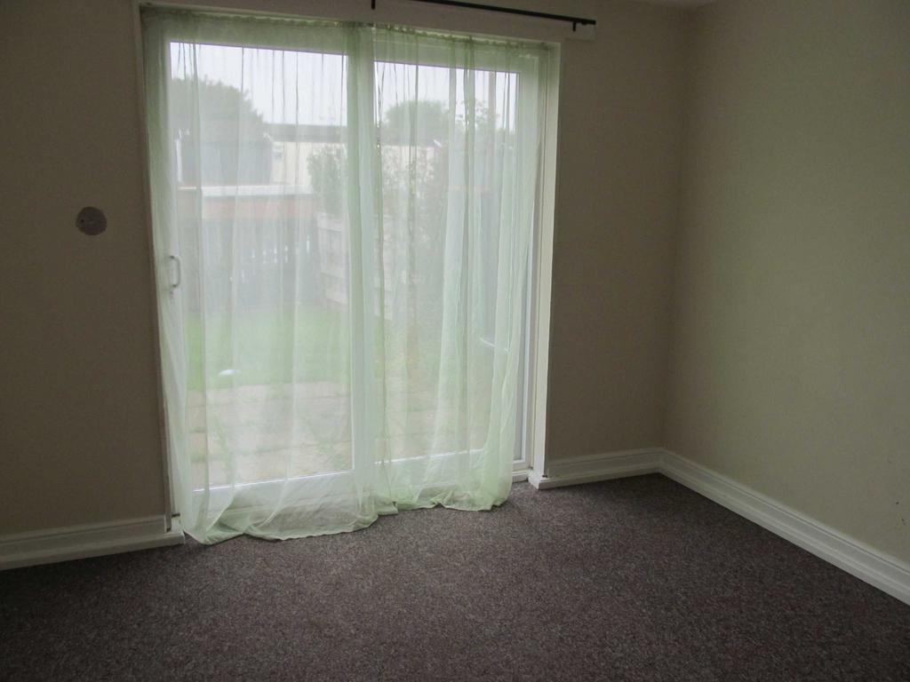 61 Mallory Close, St Athan, CF62 4JJ 4 bed terraced house to rent £1,000 pcm (£231 pw)