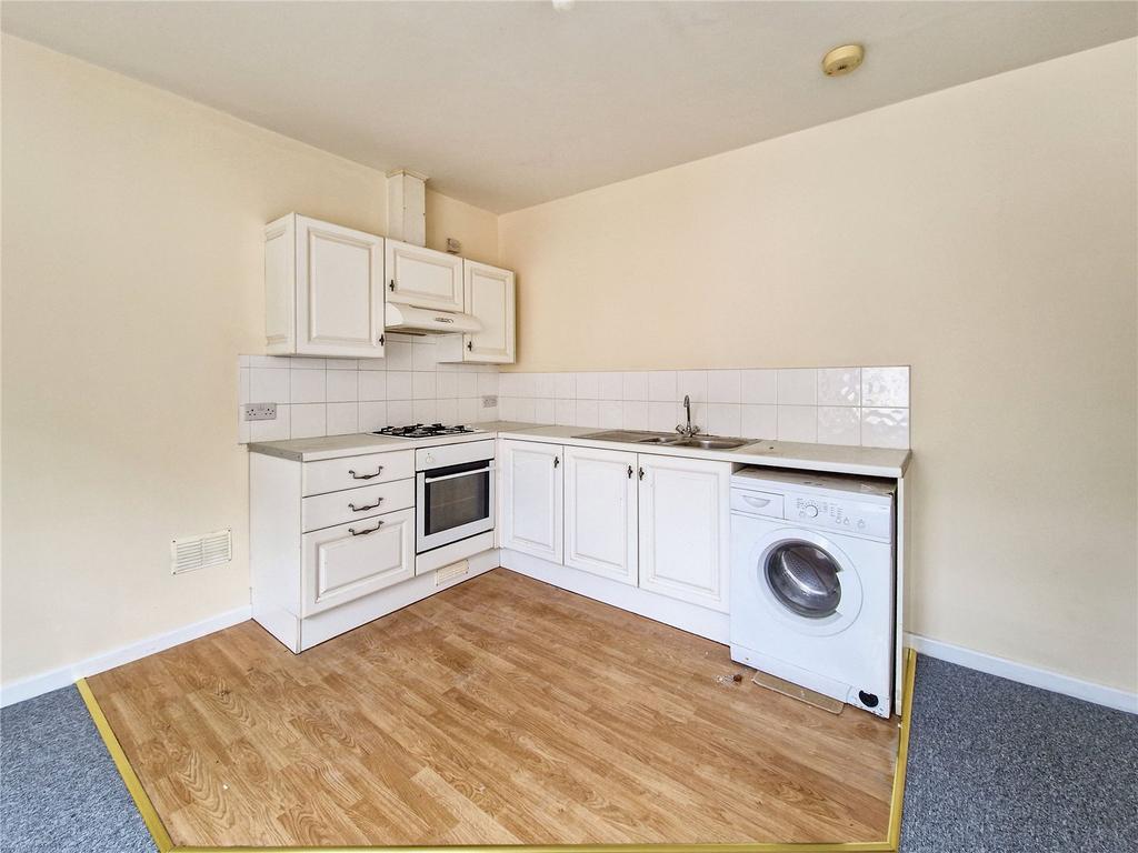 Barnstaple, Devon 1 bed flat for sale £100,000