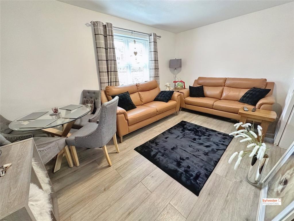 Robson House, The Leazes, Burnopfield, NE16 2 bed apartment for sale