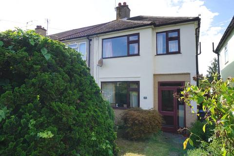 59 Mount Road, Chessington, KT9 1JQ