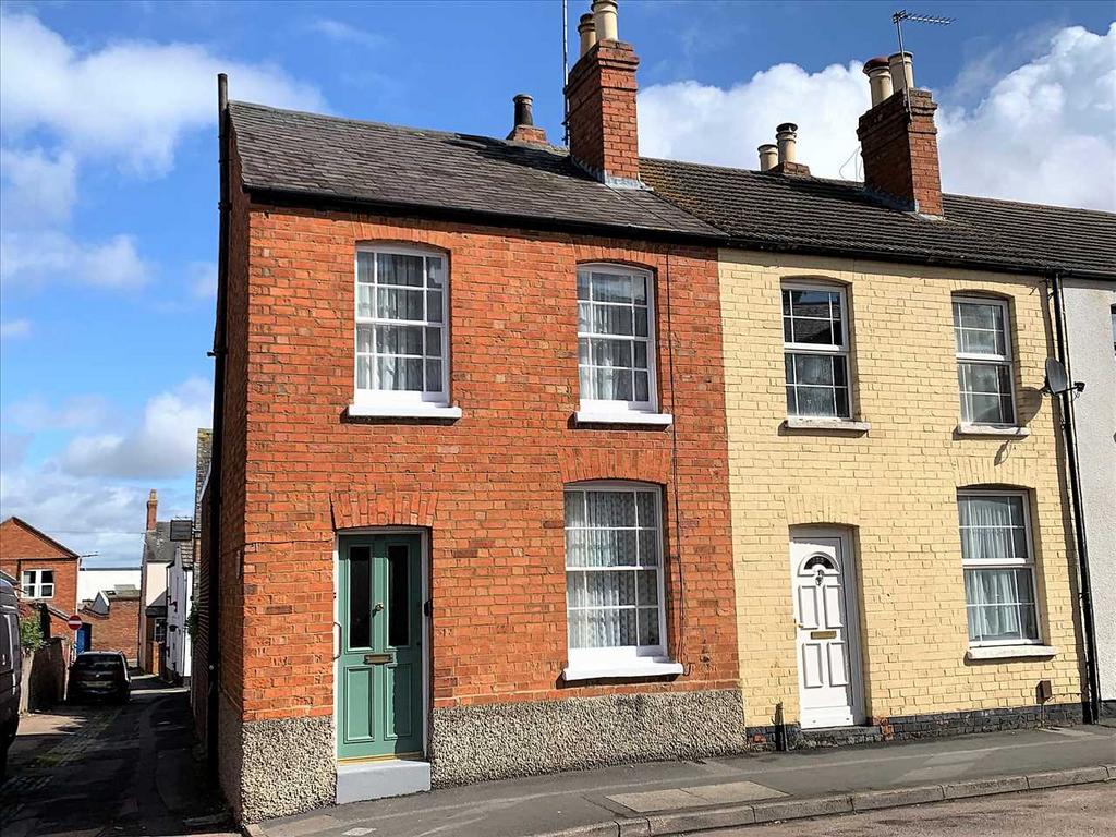 Milton Keynes MK12 3 bed end of terrace house for sale £250,000