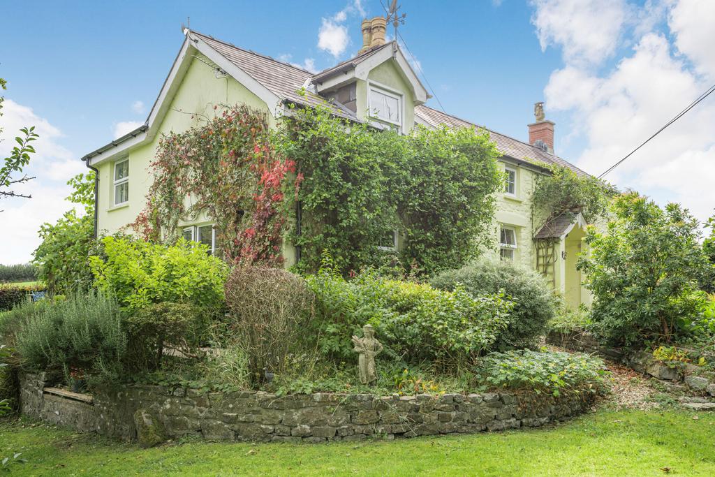 Y Forlan, Heol Smyrna, Llangain... 3 bed detached house for sale £500,000