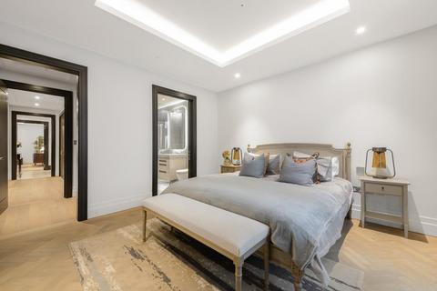 2 bedroom flat to rent, Whistler Square, Chelsea Barracks, Belgravia, London, SW1W
