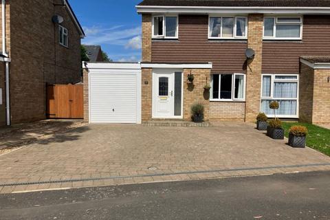 17 Bradbury Road, Newnham, Daventry, NN11 3HD
