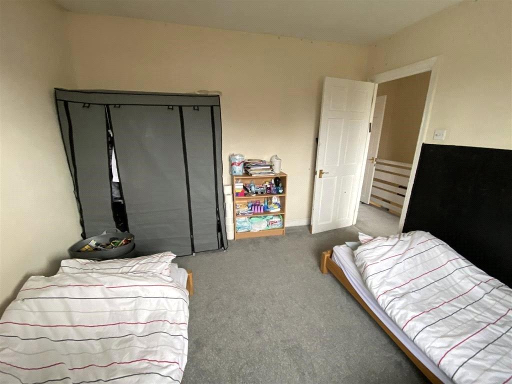 Whitehouse Avenue, Borehamwood, Hertfordshire, WD6 3 bed terraced house for sale £495,000