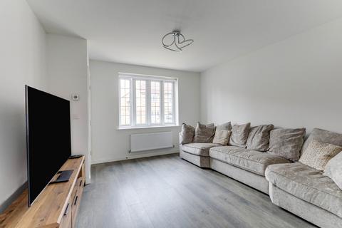 2 bedroom semi-detached house for sale, Nicholas Walk, Rayleigh, SS6