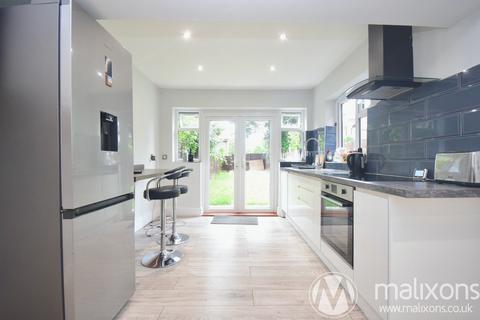 93 Burlington Road, Thornton Heath, CR7 8PJ