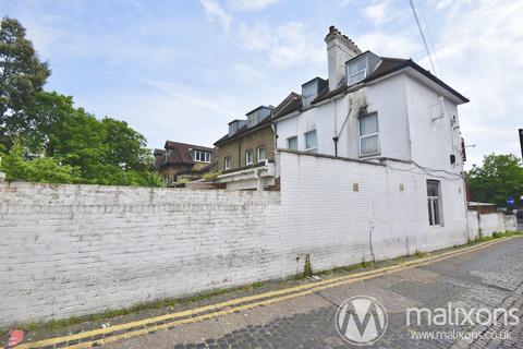 10 bedroom semi-detached house for sale, London SW16