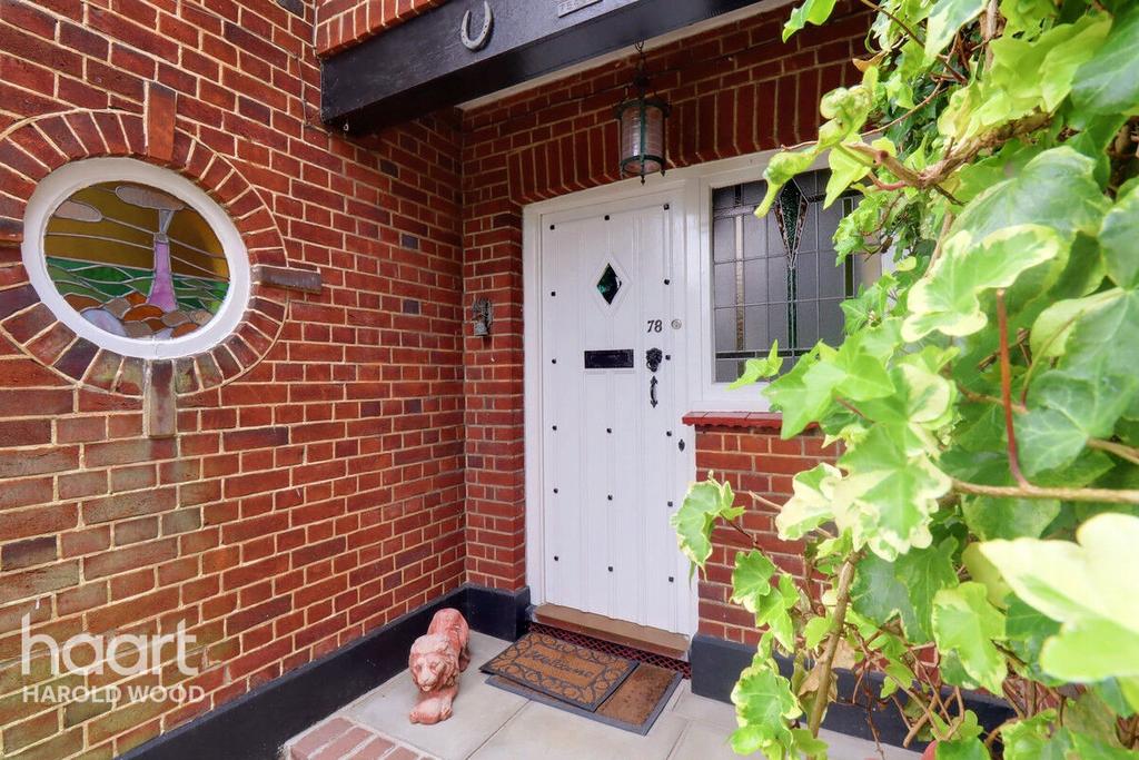 Squirrels Heath Road, Romford 3 bed semidetached house for sale £640,000