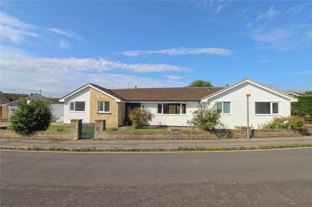 Hazel Grove, Trowbridge 4 bed bungalow for sale £525,000