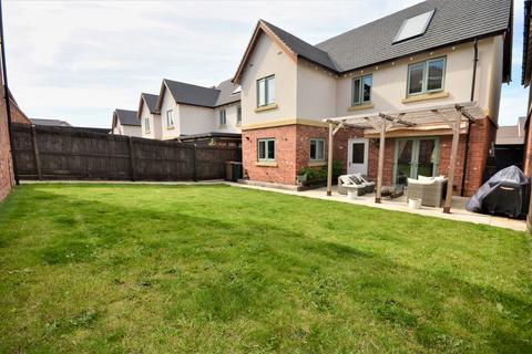 48 Kestrel Road, Corby, NN17 5FP