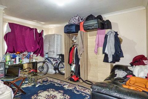 171a Second Avenue, Dagenham, RM10 9EA