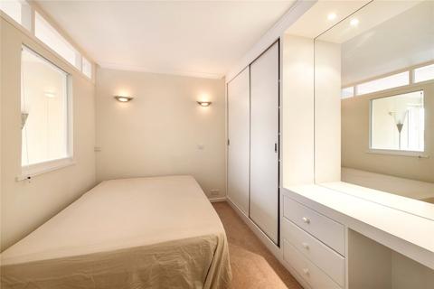 1 bedroom apartment to rent, Kensington Place, Kensington, W8