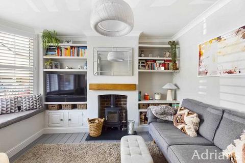 83 Upper Bridge Road, Chelmsford, CM2 0BA