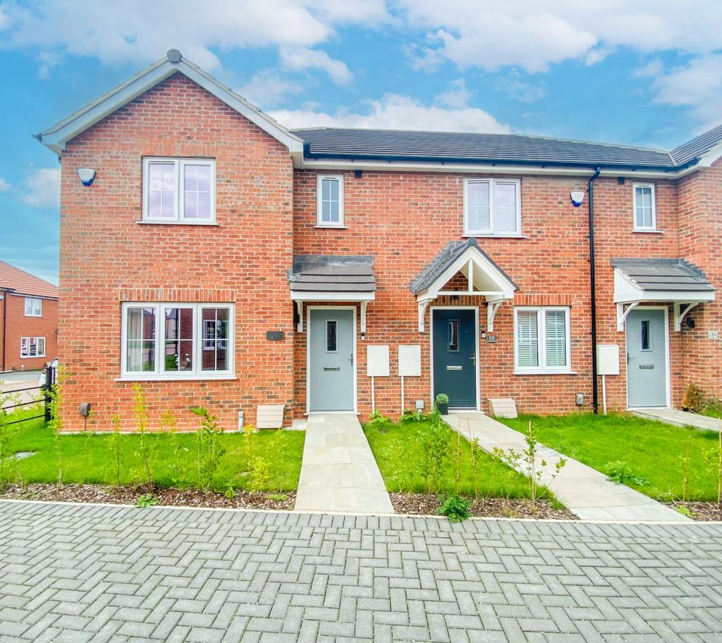 Baatsfjord Close, New Waltham, North East Lincs, DN36 3 bed end of terrace house £200,000