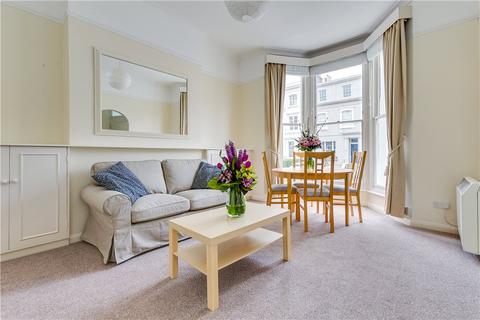 1 bedroom apartment to rent, Earls Court Gardens, Earls Court, London, SW5