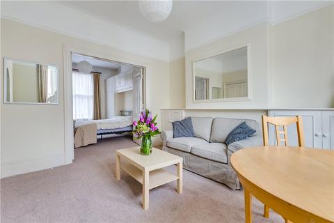 1 bedroom apartment to rent, Earls Court Gardens, Earls Court, London, SW5