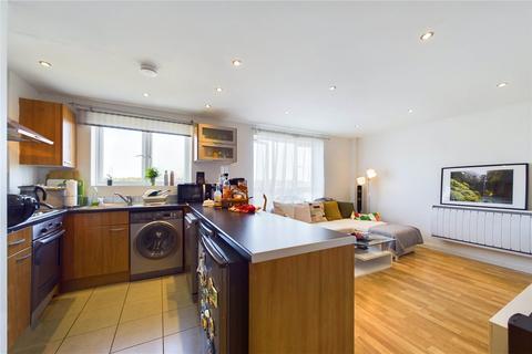 2 bedroom apartment to rent, Branagh Court, Reading, Berkshire, RG30