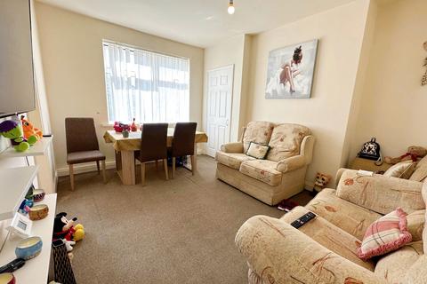 2 bedroom flat for sale - David Street, Wallsend, Tyne and Wear, NE28 8RA