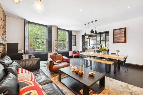 3 bedroom flat to rent, Old Brompton Road, Earls Court, London