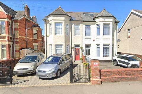 4 bedroom semi-detached house for sale, Caerleon Road, Newport. NP19 7BY