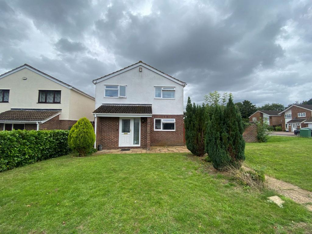 Lingswood Park, Lings, Northampton... 4 bed detached house £380,000