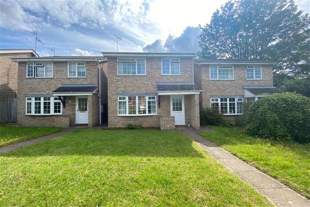 Badgers Way, The Badgers, Buckingham... 3 bed detached house £1,395