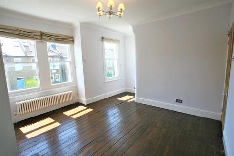 2 bedroom house to rent, Bertal Road, Earlsfield, SW17 0BX