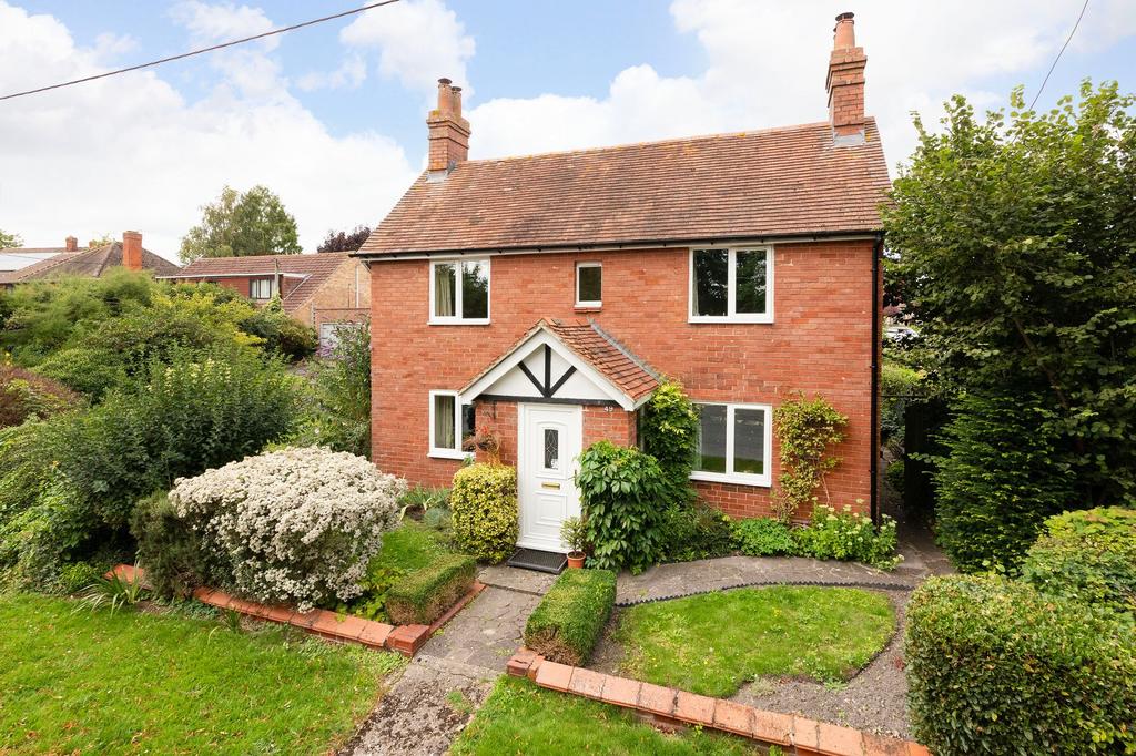 Charlton, Wantage OX12 4 bed detached house £545,000
