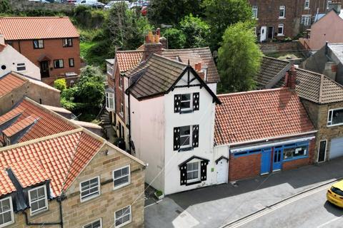 2 bedroom cottage for sale - 4 Church Street, Whitby