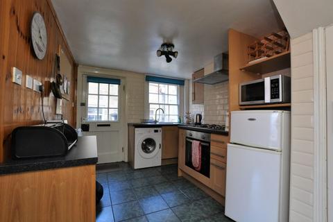 2 bedroom cottage for sale - 4 Church Street, Whitby