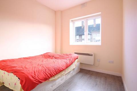 1 bedroom flat to rent, 391 Camden Road, London N7