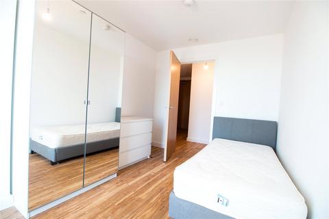 3 bedroom flat to rent, Media City, Michigan Point Tower B, 11 Michigan Avenue, Salford, M50