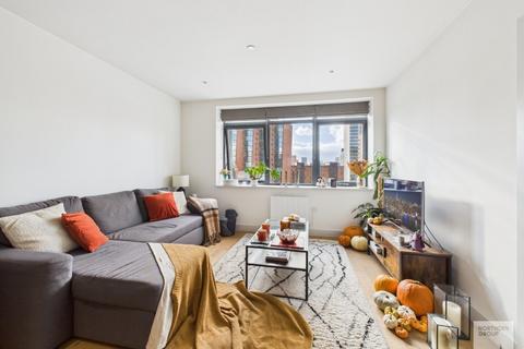 undefined, Apt 17 :: One Vesta Street