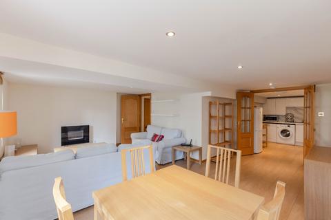 2 bedroom flat for sale - Yardheads, Leith, Edinburgh, EH6