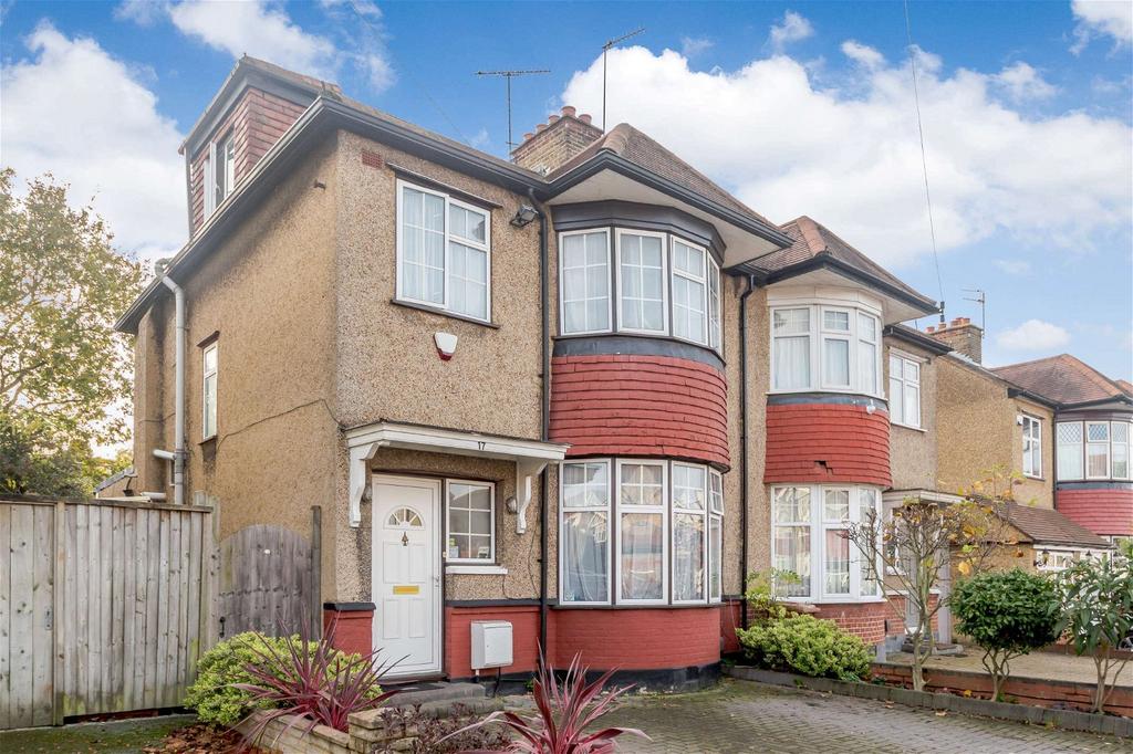 Lancaster Road, North Harrow, HA2 7NN 4 bed semidetached house £1,900 pcm (£438 pw)
