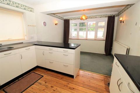 4 bedroom semi-detached house for sale - Penshurst Road, Potters Bar, Hertfordshire, EN6 5JP