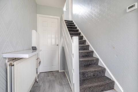 35 Blakeley Grove, Wakefield, WF2 9PN