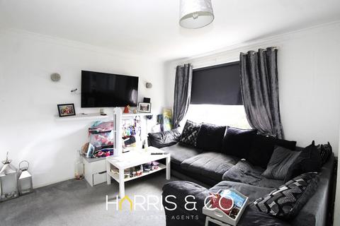 3 bedroom terraced house for sale, Chatsworth Avenue, Fleetwood, FY7