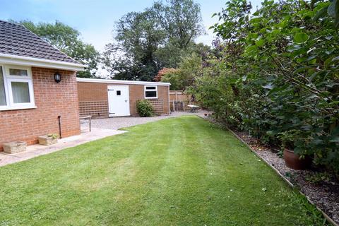 16 Carleton Grove, Darlington, DL3 9QY