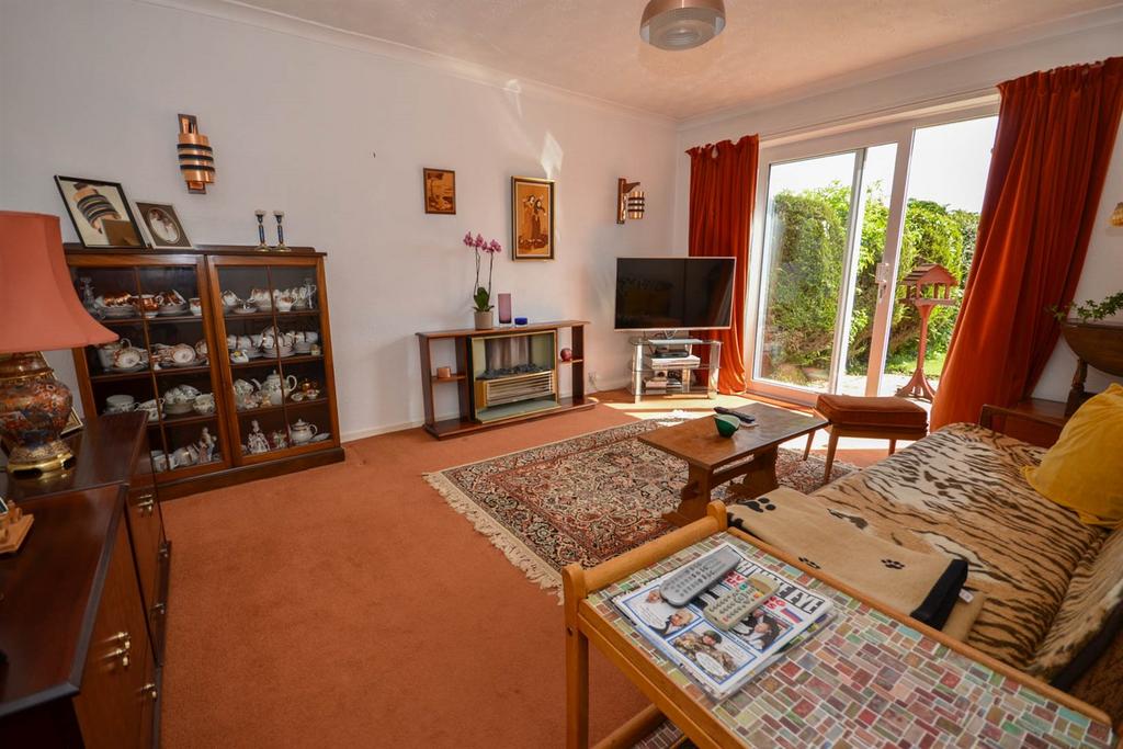 Canterbury Way, Wideopen 2 bed bungalow for sale £225,000
