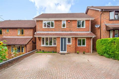 4 bedroom detached house for sale, Swincombe Rise, Chartwell Green, Southampton, Hampshire, SO18
