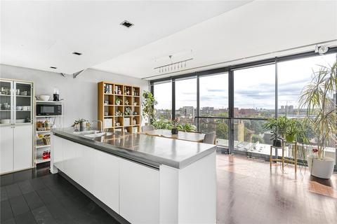 2 bedroom penthouse for sale, Green Walk, London, SE1